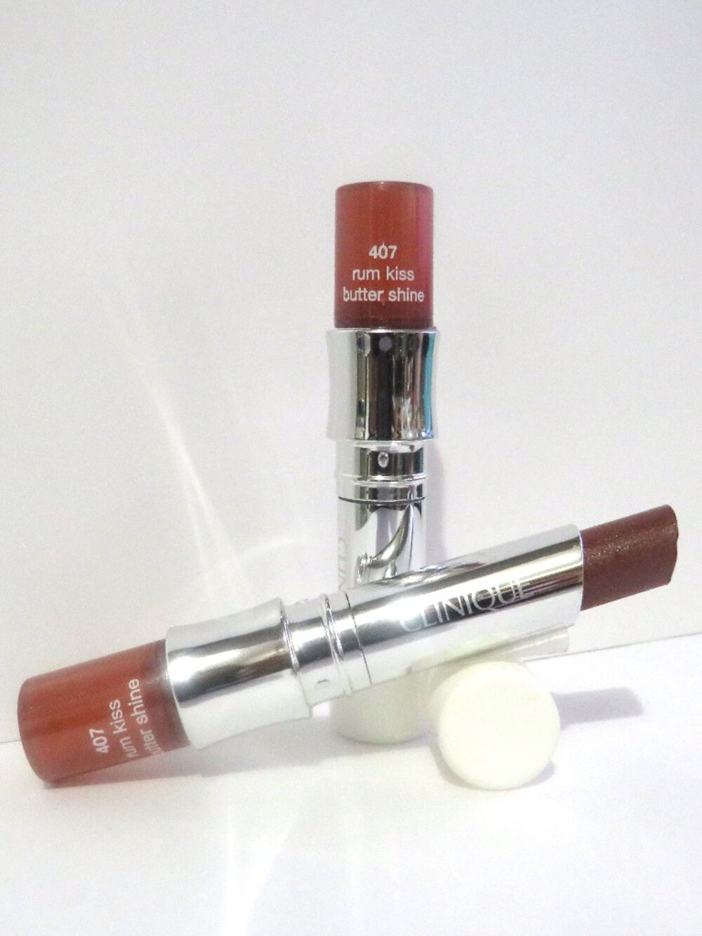 CLINIQUE BUTTER SHINE LIPSTICK 407 RUM KISS - 2 PC LOT
